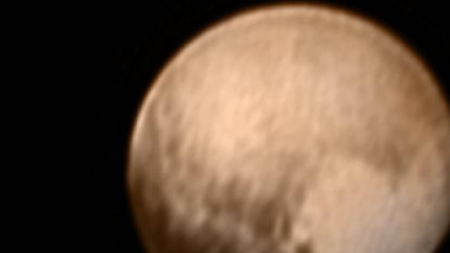 Prima immagine del cuore di Plutone, diretta live