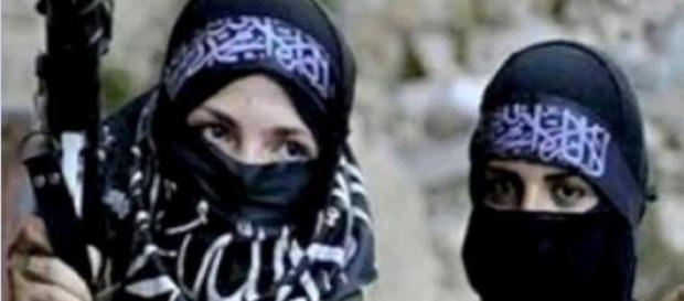 Il terrorismo al femminile Il terrorismo al femminile