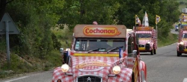 Les 2 CV Cochonou fidèles au poste Les 2 CV Cochonou fidèles au poste
