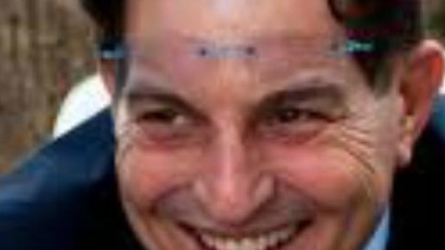 Crocetta nell'occhio del ciclone.