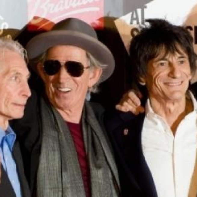 Watts, Richards, Wood y Jagger, listos para vovler