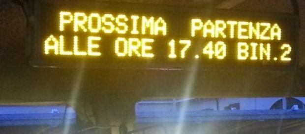 Călătorii nemulţumiţi s-au războit cu conductorul Călătorii nemulţumiţi s-au războit cu conductorul