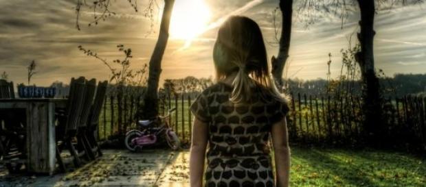 Vittima di abusi, partorisce a 10 anni Vittima di abusi, partorisce a 10 anni