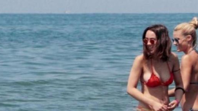 Michelle Hunziker e Aurora Ramazzotti in bikini