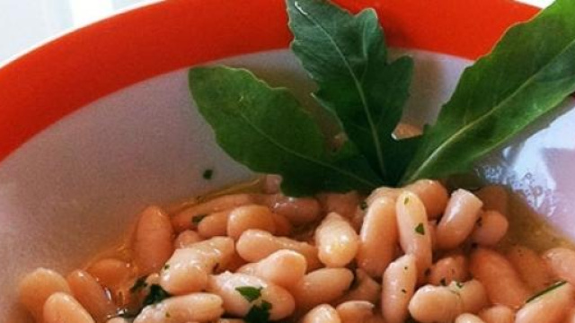 Insalata di fagioli e rucola: la ricetta 
