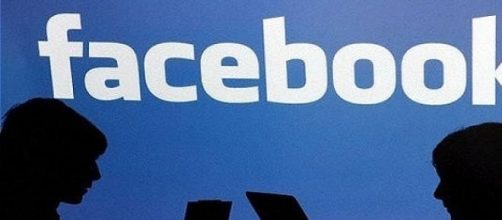 Facebook pagai creatori di video