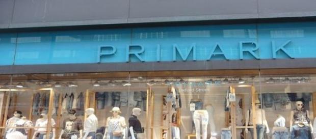 Barry Ryan era filho do fundador da Primark. Barry Ryan era filho do fundador da Primark.