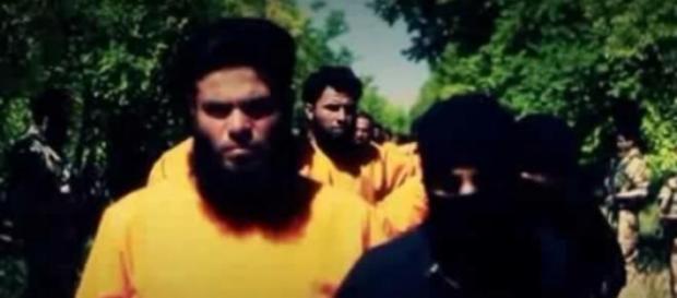 Miembros de ISIS en el momento de ser capturados Miembros de ISIS en el momento de ser capturados