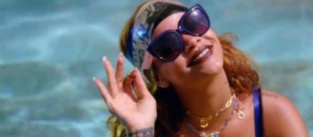 Rihanna en su nuevo videoclip Rihanna en su nuevo videoclip
