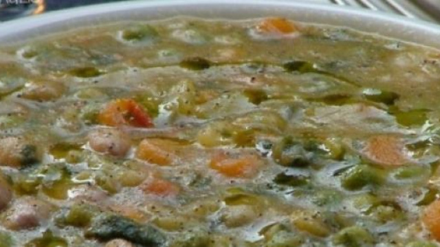 La minestra di verdure e semolino