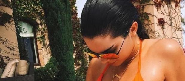 Kendall Jenner verzaubert die Männerwelt Kendall Jenner verzaubert die Männerwelt