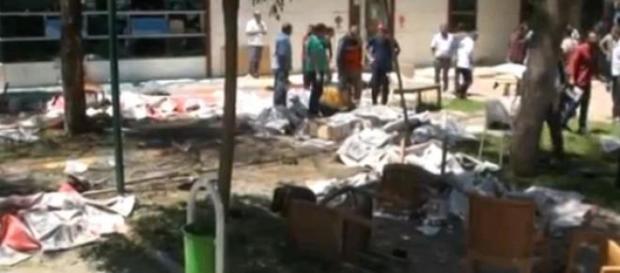 Locul atentatului din Turcia după explozie Locul atentatului din Turcia după explozie