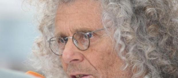 Rainer Langhans verirrte sich auch nach Newtopia. Rainer Langhans verirrte sich auch nach Newtopia.