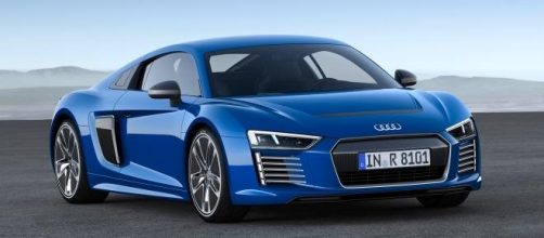 Nuova Audi R8 versione 2015