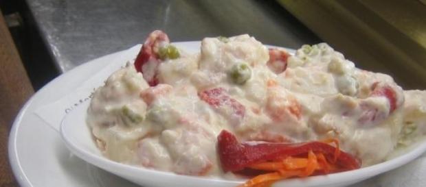 Imagen de una ensaladilla Imagen de una ensaladilla