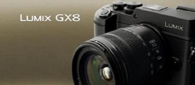 Pansonic's Lumix GX8 camera Pansonic's Lumix GX8 camera