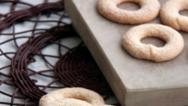La ricetta dei biscottini bianchi