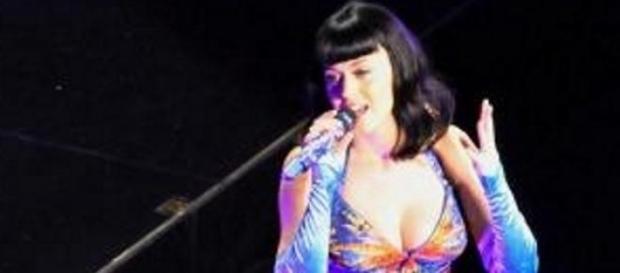 Katy Perry ist bekannt für ihre schrillen Outfits Katy Perry ist bekannt für ihre schrillen Outfits