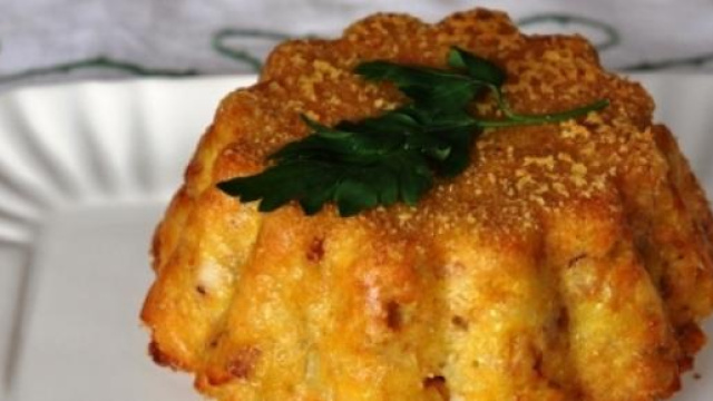 Torta di patate con verdure e tacchino