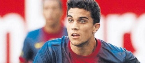 Marc Bartra vicino al Napoli