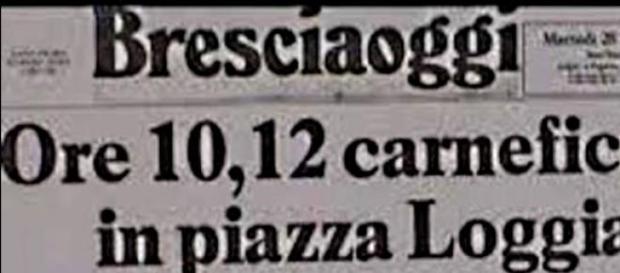 La notizia sul giornale dell'epoca La notizia sul giornale dell'epoca