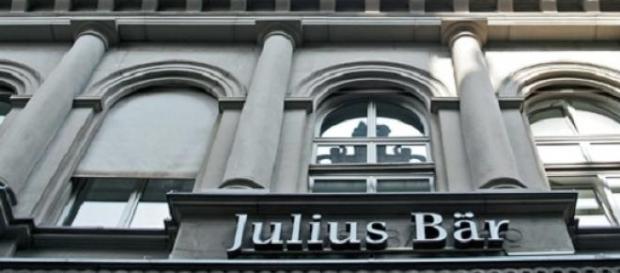 Operação Lava Jato chega aos bancos suíços Operação Lava Jato chega aos bancos suíços