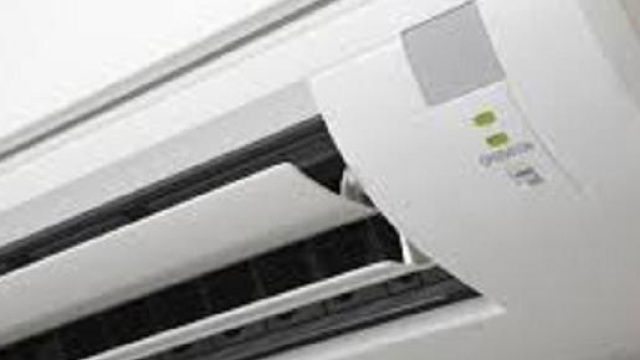 Arriva la tassa sui condizionatori.