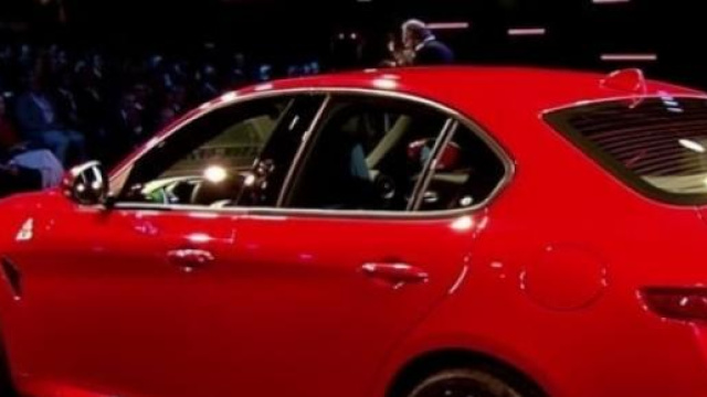 Prezzi Alfa Romeo Giulia 2015, dimensioni e motori
