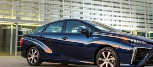 Ecco la nuova Toyota Mirai