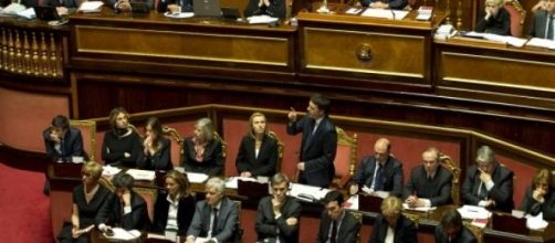 L'esecutivo Renzi durante una discussione in Aula 