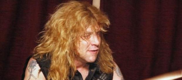 Adler dio un concierto en Perú con su grupo actual Adler dio un concierto en Perú con su grupo actual