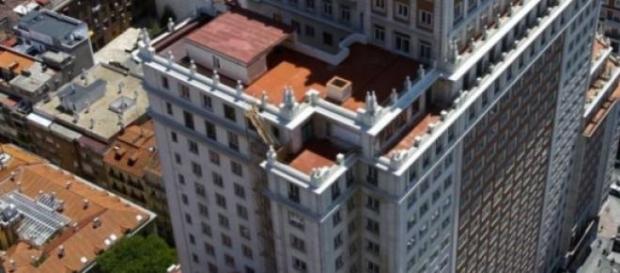 Edificio España en la capital Edificio España en la capital