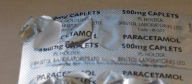 Cápsulas de paracetamol, medicamento muy popular Cápsulas de paracetamol, medicamento muy popular