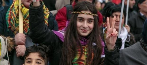 Manifestazione della comunità curda. Manifestazione della comunità curda.
