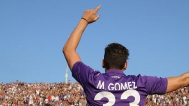 Foto significativa della presentazione al Franchi.