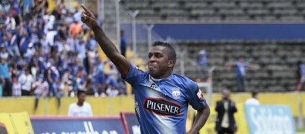 Miller Bolãnos, avançado do Emelec Miller Bolãnos, avançado do Emelec