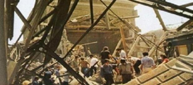 Strage della Stazione ferroviaria di Bologna. Strage della Stazione ferroviaria di Bologna.
