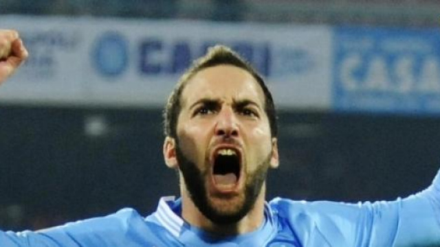Higuain resta al Napoli? I dettagli