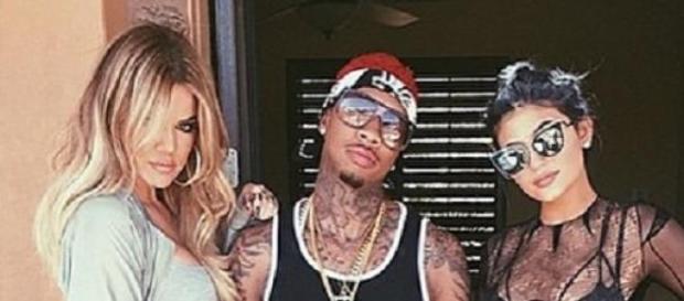 Khloe Kardashian verteidigt Kylie Jenner & Tyga Khloe Kardashian verteidigt Kylie Jenner & Tyga