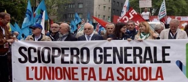 Referendum abrogativo contro la Buona Scuola Referendum abrogativo contro la Buona Scuola