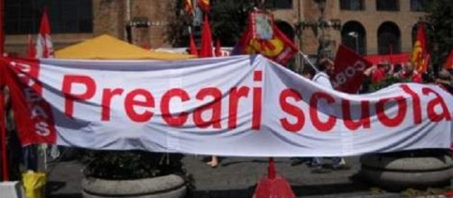 Precari Calabria si ribellano alla riforma Renzi