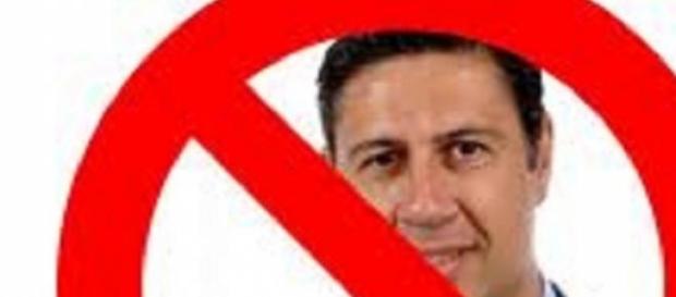 Parodia en Internet contra el racismo de Albiol. Parodia en Internet contra el racismo de Albiol.