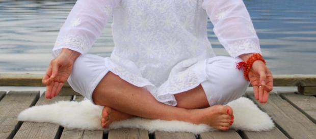 Representação clássica da meditação-Gyan Mudra Representação clássica da meditação-Gyan Mudra