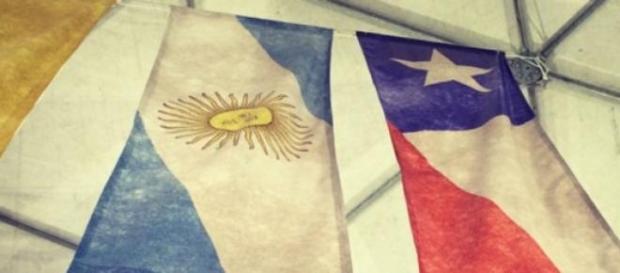 Banderas de Chile y Argentinan Banderas de Chile y Argentinan
