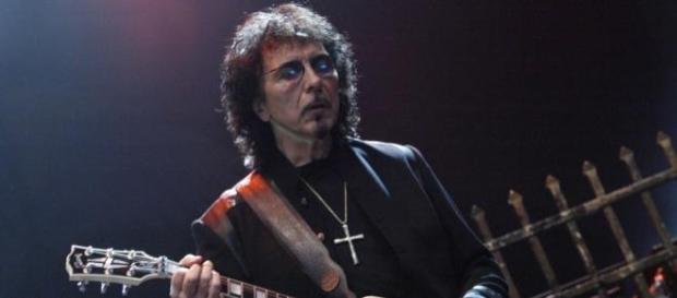 Epiphone fabrica la guitarra que diseñó Tony Iommi Epiphone fabrica la guitarra que diseñó Tony Iommi
