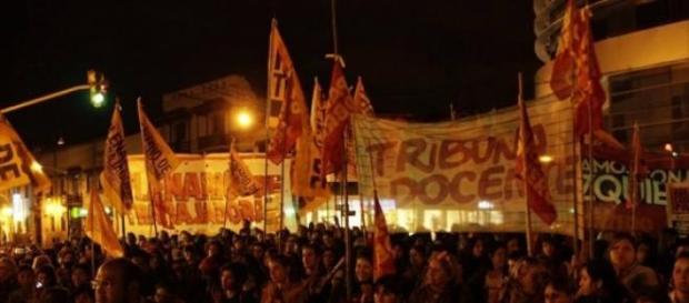 Multitudinario acto del Plenario de Trabajadoras. Multitudinario acto del Plenario de Trabajadoras.
