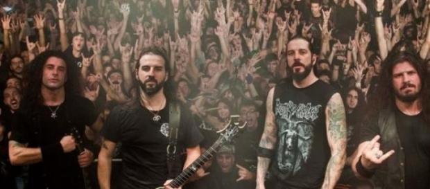 Rotting Christ lançam o primeiro álbum ao vivo. Rotting Christ lançam o primeiro álbum ao vivo.