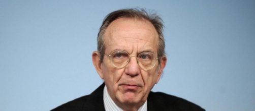 Il ministro dell'Economia, Pier Carlo Padoan