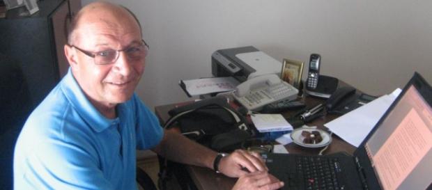 Băsescu ”se scufundaseu” în scris Băsescu ”se scufundaseu” în scris