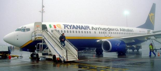 Numero passeggeri: Ryanair supera Alitalia Numero passeggeri: Ryanair supera Alitalia